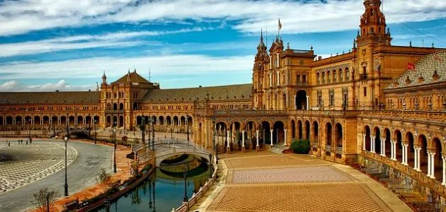 معنى اسم دولة اسبانيا كم مساحة إسبانيا 1 بحث عن دولة إسبانيا