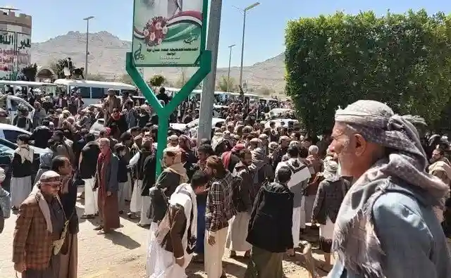 تشييع جنازة الشيخ حسين الاحمر في صنعاء اليوم