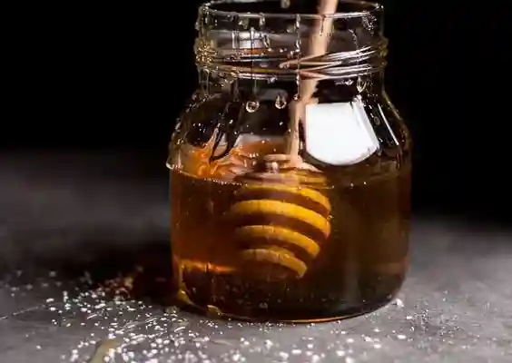 العسل اليمني اسعار : هل العسل اليمني يقوي الإنتصاب ماهو افضل انواع العسل اليمني