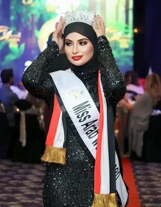 أية دحان تتوج بلقب ملكة جمال العرب – اليمن لعام 2025 في ماليزيا