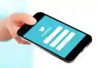 تويتر ترسل رسائل للجميع وتنبهم بتغييركلمات المرور تفادياً للإختراقات