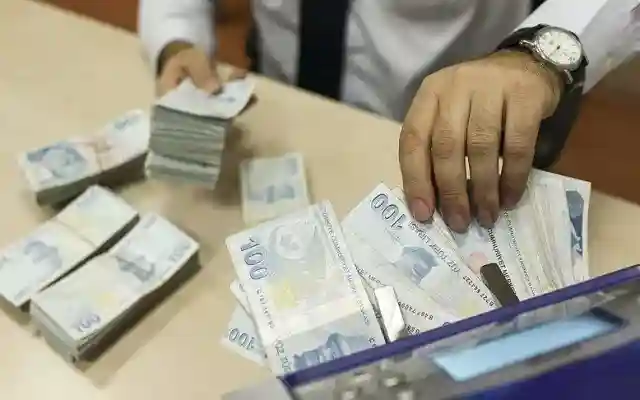 سعر الليرة التركية اليوم مقابل الدولار 26 يناير 2022 من اخبار تركيا 26-1-2022 تحسن طفيف