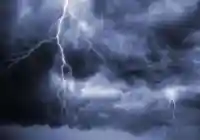 حالة الطقس : امطار غزيرة مصحوبة بسحب رعدية على العاصمة اليمنية صنعاء وبعض المحافظات الجنوبية الغربية