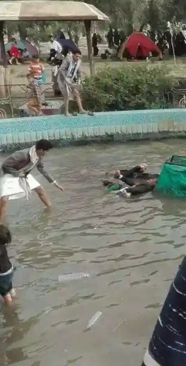صور : مقتل 3 أشخاص في حديقة السبعين في صنعاء بسبب صعق الكهرباء ” فرحة العيد إنتهت بجنازة”