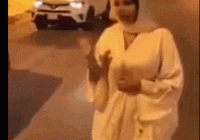 حقيقة الإعلامية شيرين الرفاعي تقاضي من وصفوها “عارية تقود في الرياض”