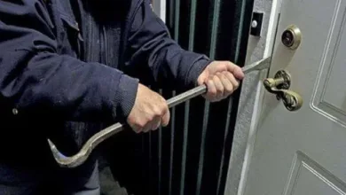 لص jpg | لص يعتذر بعد سرقته منزلاً في اليمن