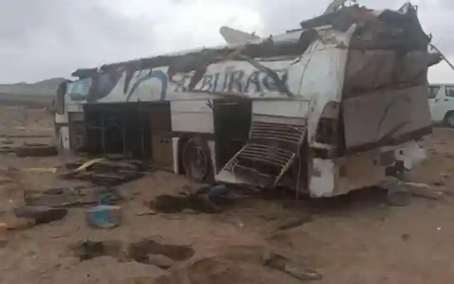باص البراق : مقتل اكثر من 8 اشخاص بسبب حادث مروري