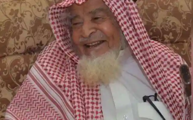 وفاة عميد آل مسعود هاشتاق مرفوع