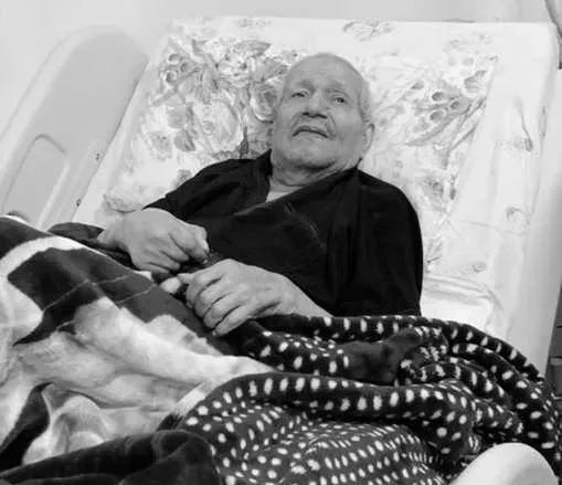 EPLqeHvX4AATfpz jpg | سبب وفاة مبارك عبدالكريم نجم منتخب الهلال