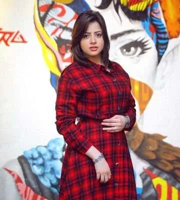 46349612 2909383669087226 840782310458567066 n 360x400 1 jpg | صور منى فاروق ويكيبيديا 2025