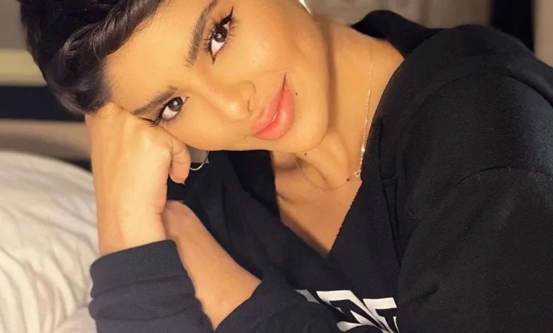 صور اصالة كامل بعد حلق شعرها قص الشعر صور قصات الشعر القصير للبنات 2022 1 صور اصالة كامل بعد حلق شعرها قص الشعر صور قصات الشعر القصير للبنات 2022 - اليمن الغد