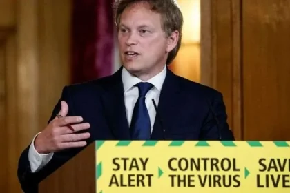 وزير بريطانيا يزور اسبانيا ويفجر مفاجأة بشأنها