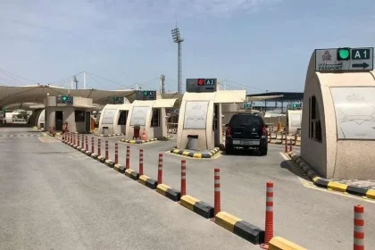 فتح جسر الملك فهد للسعوديين