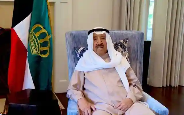 حقيقة وفاة امير الكويت صباح الاحمد الصباح سبب