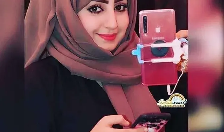 EECjucUXUAAN0Xp jpg | برنامج مواقف مع رغد المالكي والتعرف على تردد قناة المهرية الجديد