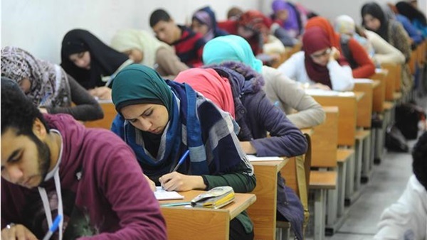 إلغاء الامتحانات الإلكترونية للصفين الأول والثاني الثانوي واعتماد الاختبارات الورقية 6 وزارة التربية والتعليم تقرر إجراء إمتحانات الصف الأول والثاني على الورق وإلغاء الإمتحان الإلكتروني