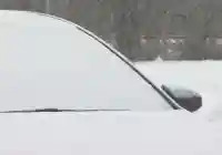 Winter storm essentials you should consider putting in your car