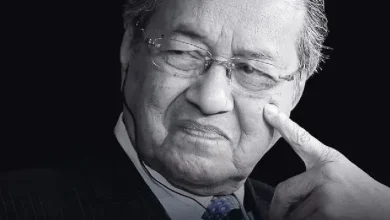 وفاة مهاتير محمد حياة وإرث القائد الماليزي 2 وفاة مهاتير محمد