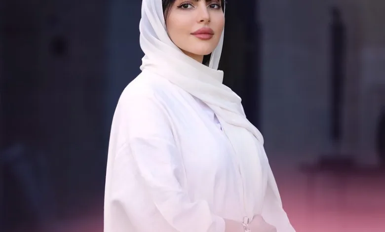 من هي ملاك الحسيني انستقرام ويكيبيديا طلاق ملاك الحسيني من انس التميمي 1 ملاك الحسيني
