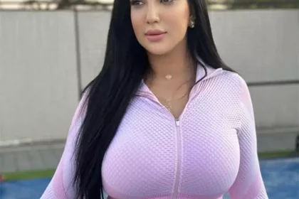 معلومات عن جوهانة الزاكني العمر، الديانة، والجنسية الحقيقية