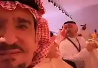 الفنان عبدالله السدحان يتحدث إلى الفنان ناصر القصبي أنا خبزاك من زمان