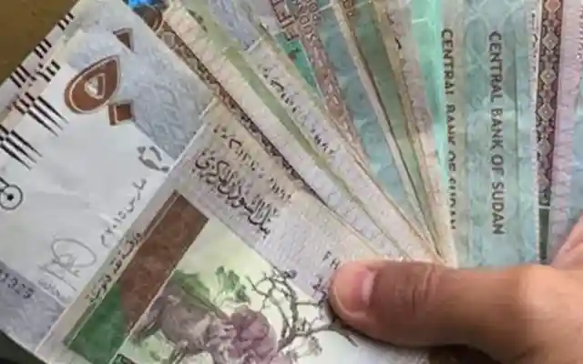سعر الجنيه السوداني اليوم الجمعة 22 نوفمبر 2024 مقابل الدولار الأمريكي