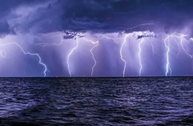 2546111 0 | نوة الفيضة الصغرى في الإسكندرية اختبار جديد لبنية الإسكندرية التحتية