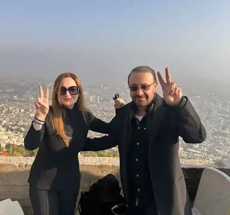 من هي زوجة فيصل القاسم وماهي ديانة فيصل القاسم