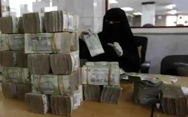 جدول أسعار صرف العملات الأجنبية في صنعاء بتاريخ 9-1-2025