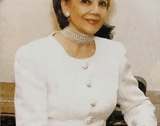 الأميرة منى رياض الصلح