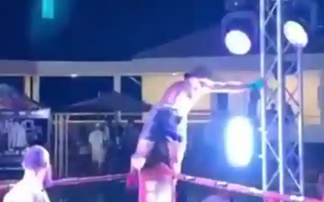 نجاة مقاتل MMA بعد تعرضة لماس وصعقة كهربائية