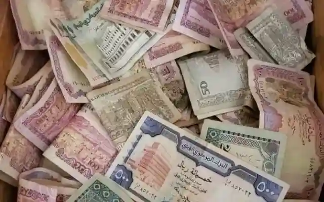 إنيهار لأسعار العملات في صنعاء وعدن اليوم الأربعاء