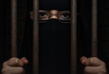 عتق رقبة اليمنية شروق أحمد " الصورة ل أمل البدر الناشرة للفيديو"