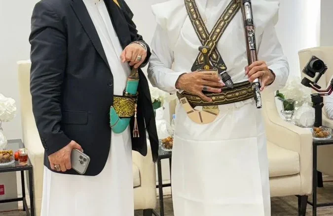 الإعلامي اليمني جميل عز الدين