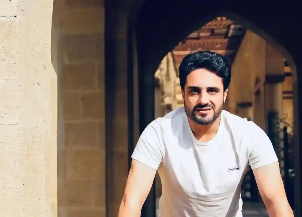 من هي زوجة الفنان بهاء الخطيب