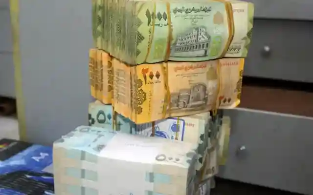 أسعار صرف الريال السعودي والدولار الأمريكي في عدن تحديث الآن