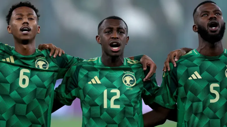 مباراة السعودية والجزائر