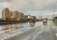 السعودية: أمطار غزيرة وسيول محتملة على عدة مناطق.. الأرصاد تحذّر وتكشف تفاصيل حالة الطقس اليوم