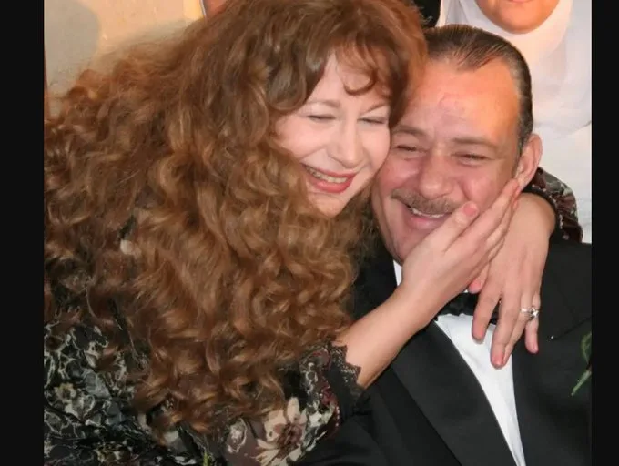 وفاة سمية الألفي زوجة الفنان فاروق الفيشاوي وفاة سمية الألفي زوجة الفنان فاروق الفيشاوي