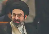 من هو مجتبى خامنئي؟ سيرة ذاتية شاملة لابن المرشد الأعلى الإيراني وتفاصيل عن زوجته زهراء حداد عادل